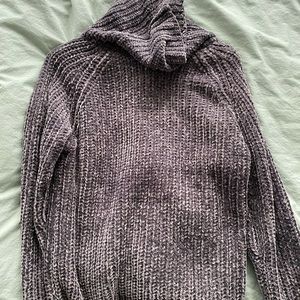 Velvet knit turtleneck